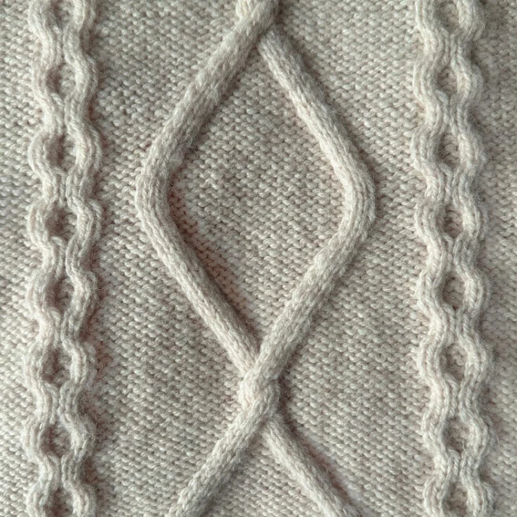 Wzór PetiteKnit / Saga Sweater - w języku angielskim + tłumaczenie PL