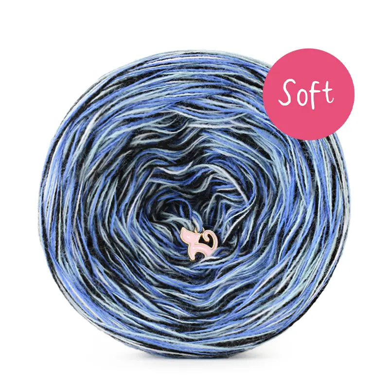 KOKONEK_Melanż Soft R215 - Czerń/niebieski/baby blue/jasny błękit / 4 nitki / 375 m / 100 g - GOTOWY