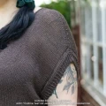Autorka bluzki: @u_wiedzmy; wzór: "Outline tee" od Jessie Maed Designs @jessssiemae