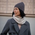 Książka Foundations: 20 Knitted Accessories / Laine Publishing - w języku angielskim
