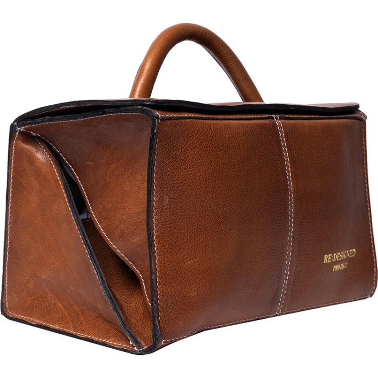 Organizer / torba / RE:DESIGNED / Project 134 / skóra / walnut