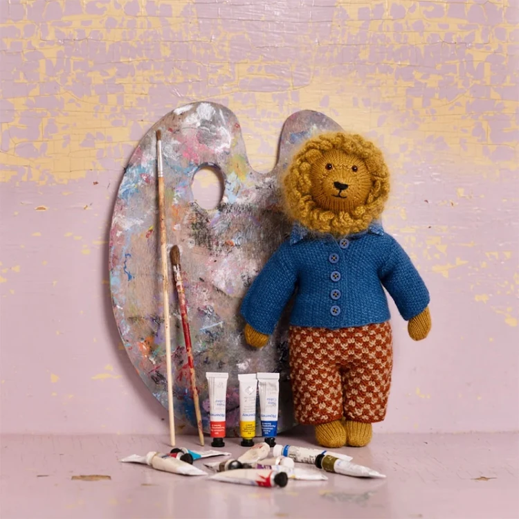 Książka Chez Myrtil: More Seamless Friends To Knit And Love / Laine Publishing - w języku angielskim