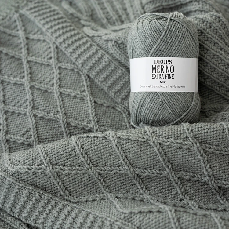 DROPS Merino Extra Fine 47 | DROPS 246-2