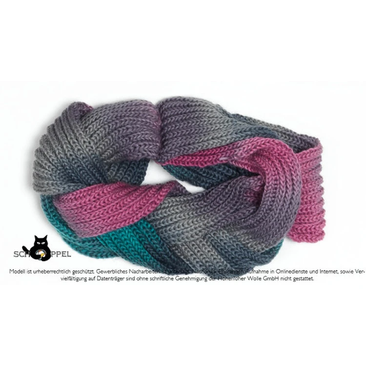 Flechtschal "Fankurve" by SCHOPPEL DESIGN