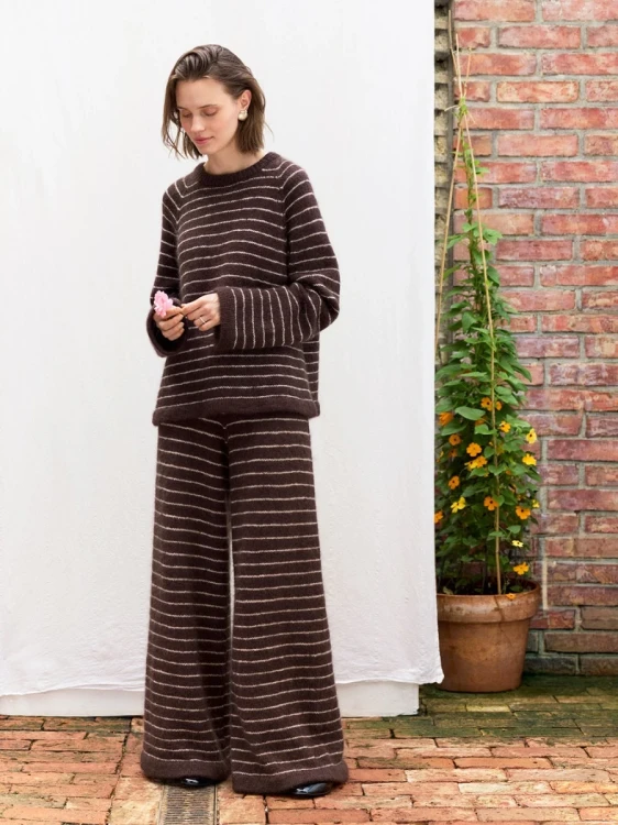 Wzór druty Sandnes Garn Riley Sweater 2606_01 - w języku angielskim