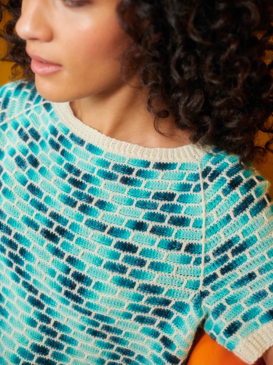 Magazyn Laine Let's Crochet! 2 - w języku angielskim