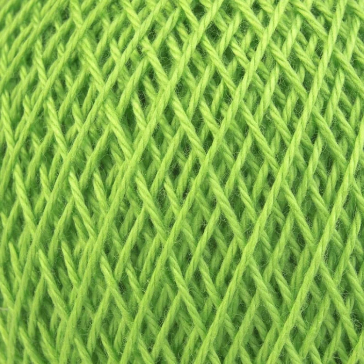 Kordonek Kaja 15 / 30 g / 327 zielone jabłuszko