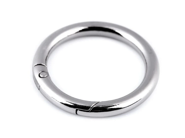 Karabińczyk okrągły / średnica 32 mm / 1 szt.
