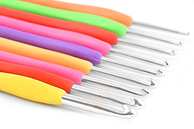Zestaw szydełek z ergonomiczną rączką 2-6 mm