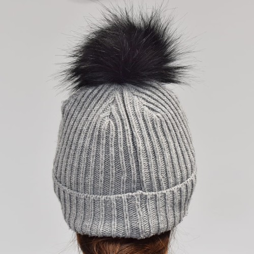 Pompon do czapki 12 cm / P-01 / czerń z bielą