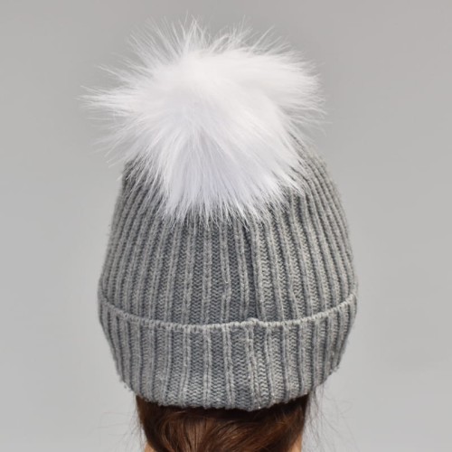 Pompon do czapki 12 cm / P-03 / biel