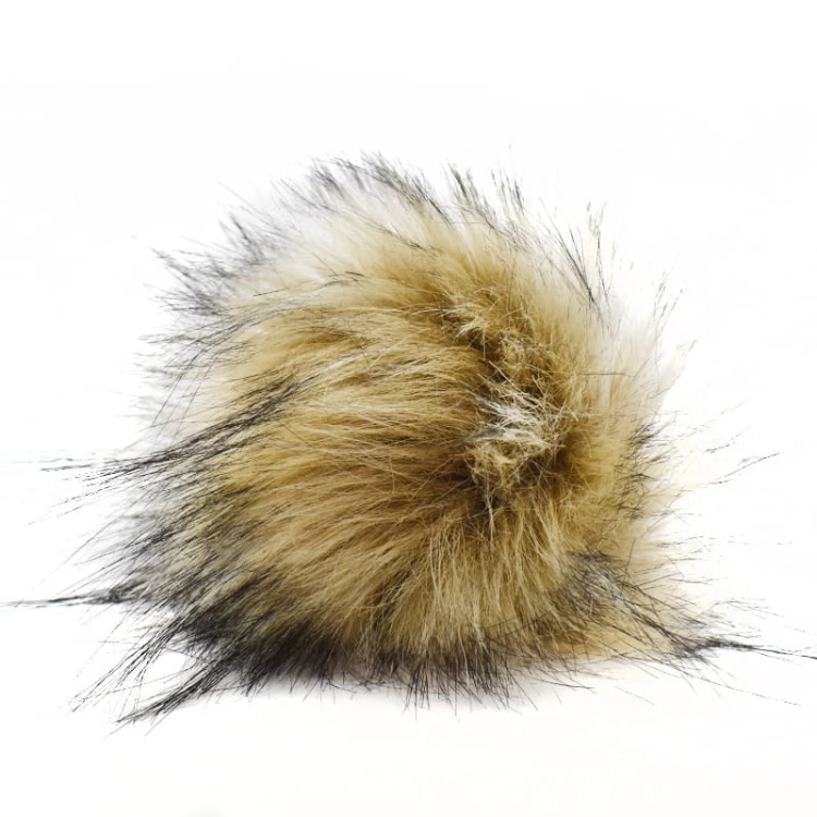 Pompon do czapki 12 cm / P-09 / ecru z czernią