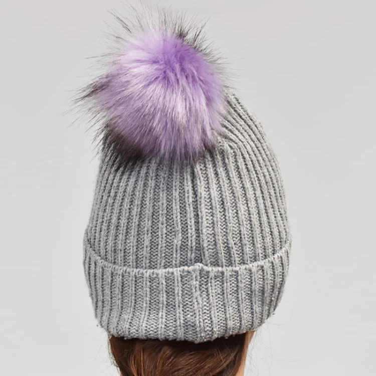 Pompon do czapki 12 cm / P-24 / jasny fiolet z czernią