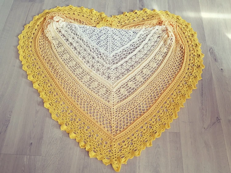 Autorka: Crochet Story by Pati
Wzór: Edlothia