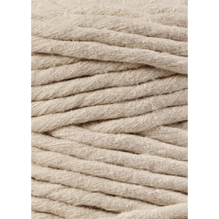 Sznurek skręcany bawełniany Bobbiny Macrame Cord / Beżowy / Beige / 5mm / 100m