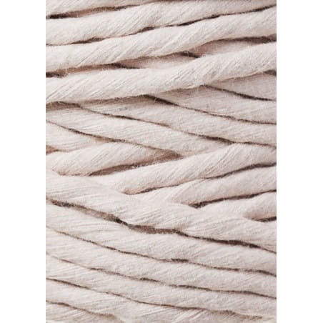 Sznurek skręcany bawełniany Bobbiny Macrame Cord / Cielisty / Nude / 5mm / 100m