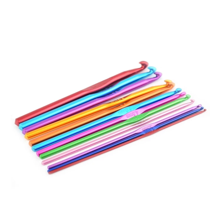 Zestaw szydełek aluminiowych 2-8 mm / 12 sztuk