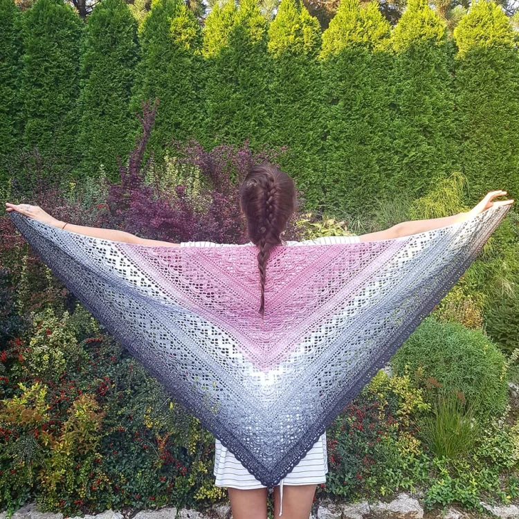 Autorka: Sabina Giza  IG: @sabi_nitka / Wzór: Klaziena