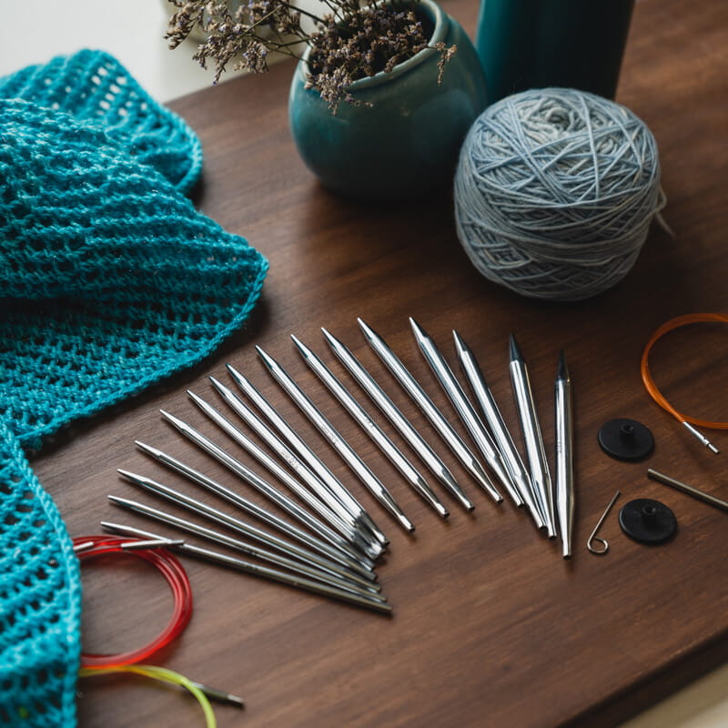 nova-metal-deluxe-interchangeable-circular-knitting-needles-set5.jpg