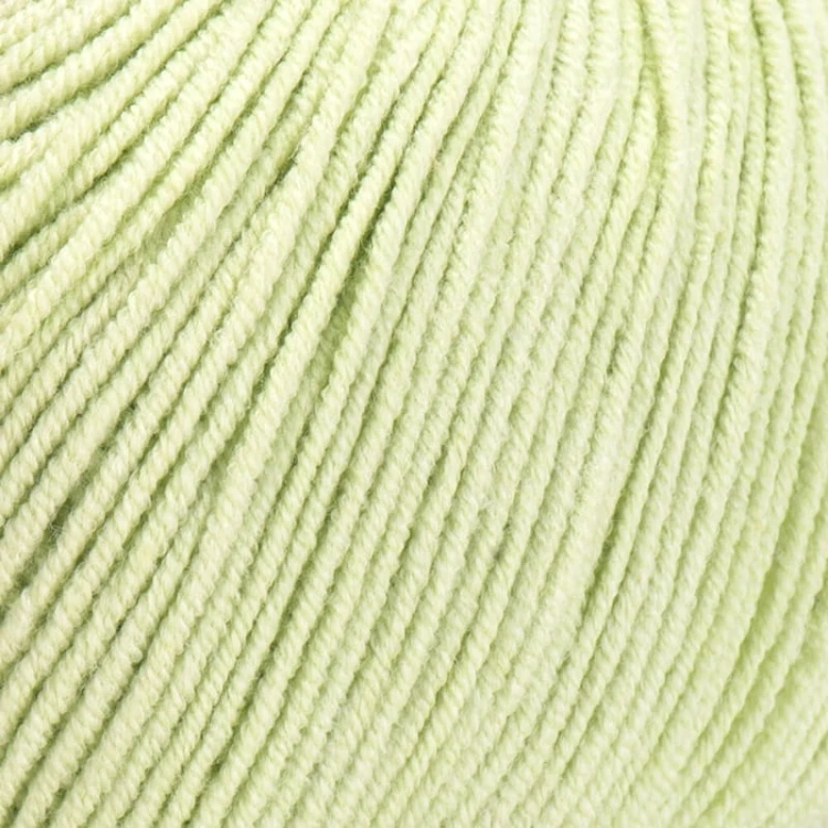 Włóczka YarnArt Jeans 11 / pistacja
