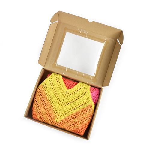 Pudełko z klapką i okienkiem 25x20x5 cm PREMIUM