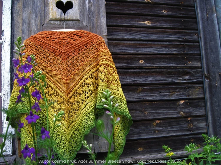 Autor Kosma Kruk wzór Summer Breeze Shawl Kokonek Classic A694