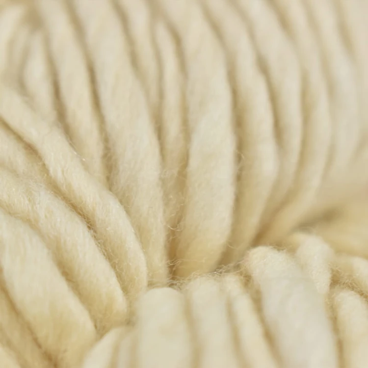 Włóczka / baza do farbowania Stenli / naturalny /merino