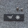 Metka silikonowa z nitem "Dzieło rąk" / śnieżka / czerń / 65 x 20 mm / 1 szt.