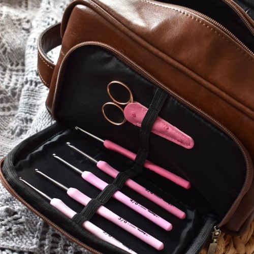 Organizer / KOKONKI Accessories / skóra / karmel