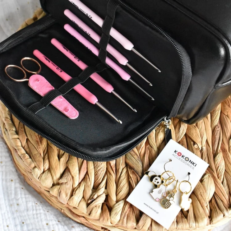 Organizer / KOKONKI Accessories / skóra / czerń