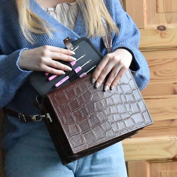 Etui na szydełka / KOKONKI Accessories / skóra / karmel