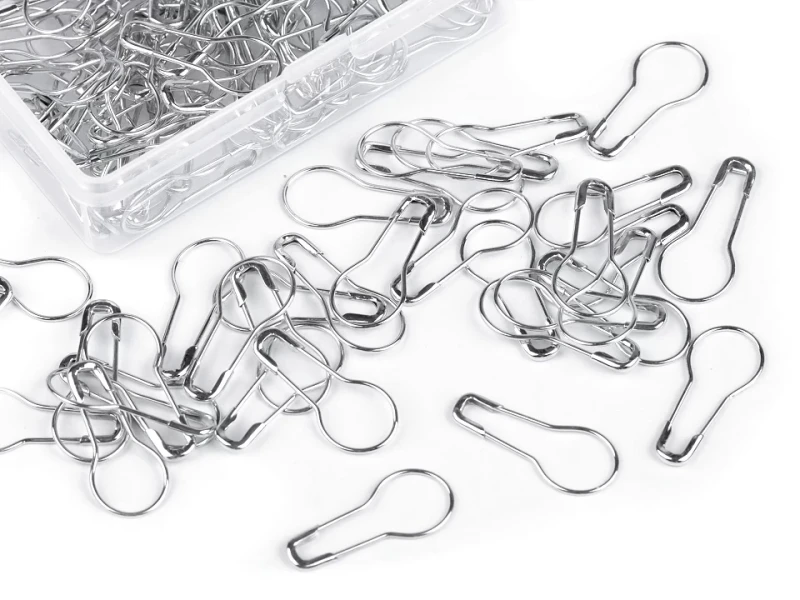 Znaczniki oczek w plastikowym pudełku / agrafka / nikiel / opak. 150 szt.