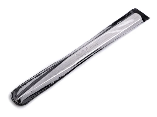 Pęseta metalowa prosta / 1 szt / 750521