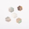 Guzik Drops masa perłowa / kwiatek / biały / 15 mm / 600