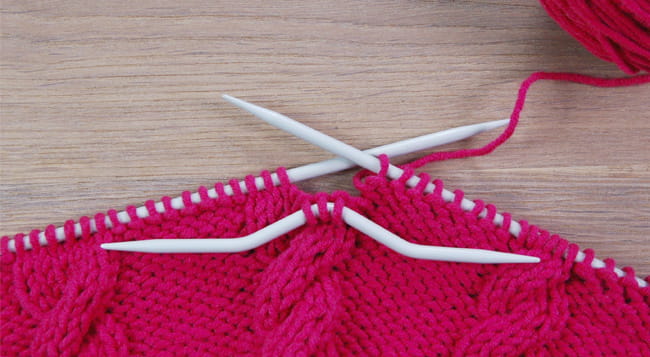 cable_needle_website.jpg