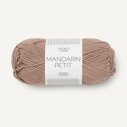 Włóczka Sandnes Garn Mandarin Petit 3051 / mleczna czekolada