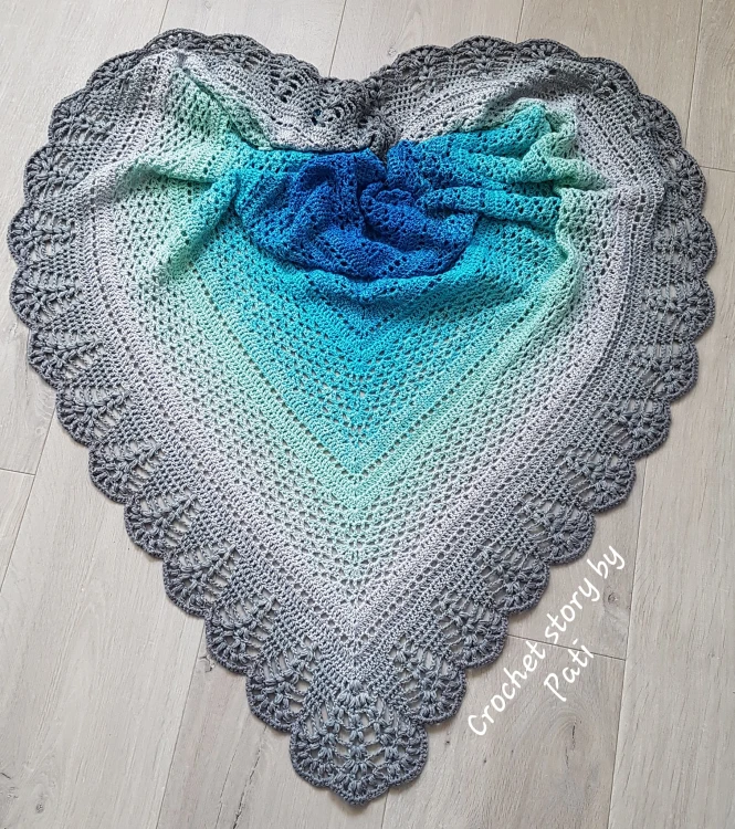 Autorka: Crochet Story by Pati/ Wzór: Erigeneia/ motek Lazur/turkus/mięta/jasny szary/szary  + szary melanż