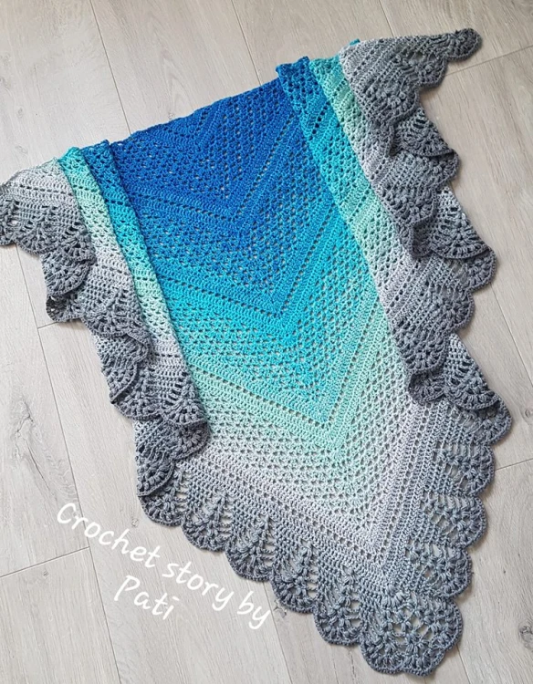 Autorka: Crochet Story by Pati/ Wzór: Erigeneia/ motek Lazur/turkus/mięta/jasny szary/szary  + szary melanż